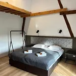 Stary Folwark Nocleg ze śniadaniem 3*