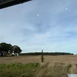 Stary Folwark Nocleg ze śniadaniem 3*