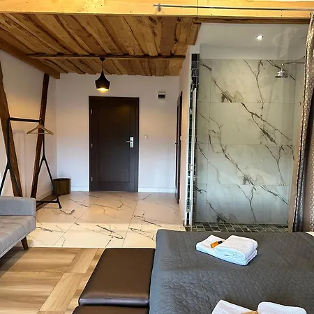 Frühstückspension Stary Folwark Machnice