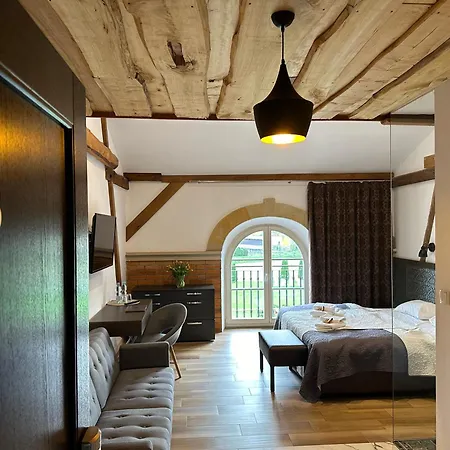 B&B Stary Folwark 3*