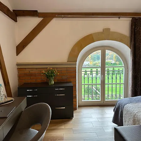 Stary Folwark Nocleg ze śniadaniem