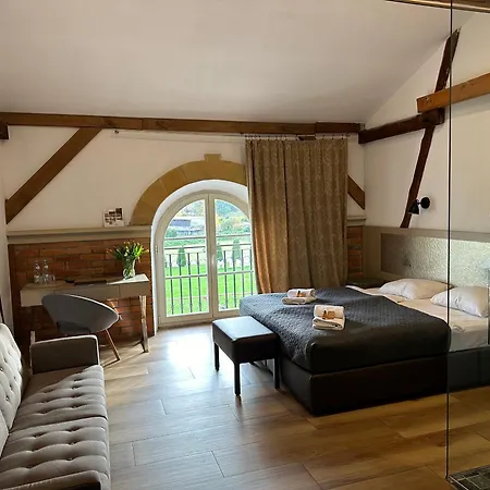 Stary Folwark 3* Machnice