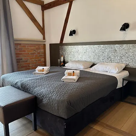 Stary Folwark Machnice