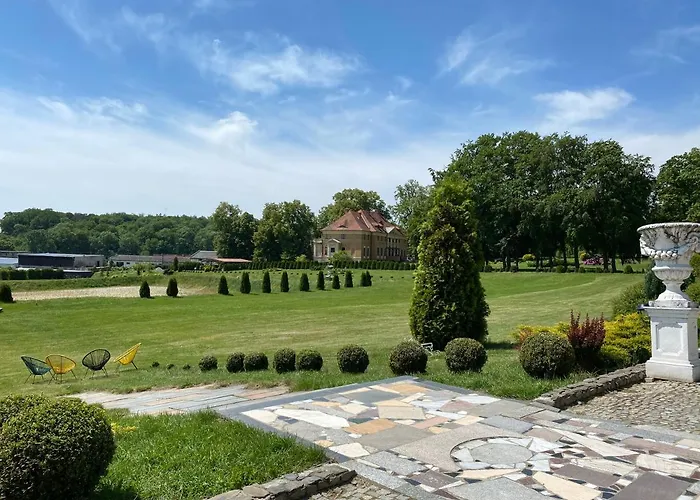 Stary Folwark Machnice