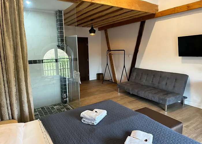 Stary Folwark 3* Machnice