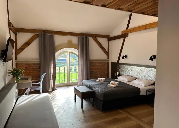 Bed & Breakfast Stary Folwark Machnice