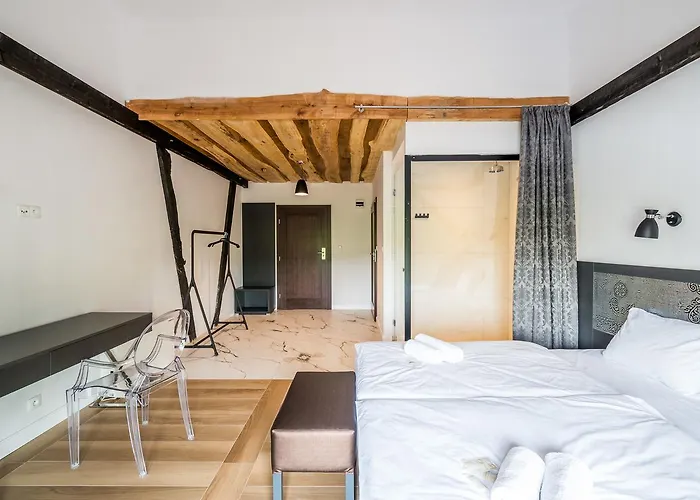 Stary Folwark Bed & Breakfast Machnice