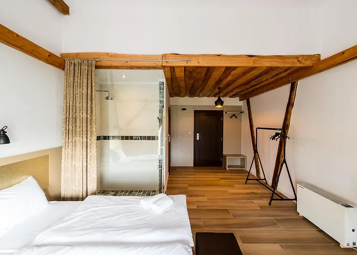 Stary Folwark Bed & Breakfast