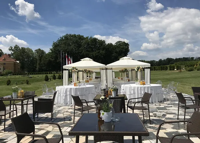 Stary Folwark Bed and Breakfast 3*